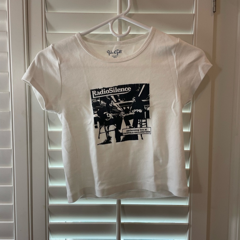 Brandy Melville White Graphic T-Shirt
